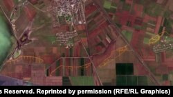 Помаранчевими лініями відмічені нові окопи на півночі Криму, березень 2023 року