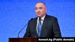 Ղրղըզստանի խորհրդարանի խոսնակ Նուրլանբեկ Շաքիևը, արխիվ: 