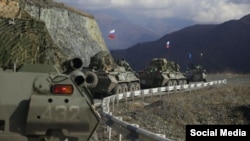 Ռուս խաղաղապահների զինտեխնիկայի շարասյունը Լեռնային Ղարաբաղում, 21-ը սեպտեմբերի, 2023.