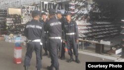 Рейд на одном из рынков Алматы