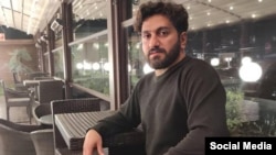 دیوان عالی کشور «بدون توجه به تمامی ایرادات و ابهامات موجود در پرونده»، درخواست اعاده دادرسی وکلای آقای رسایی را «فاقد شرایط قانونی» دانست