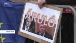 Віктора Орбана і Роберта Фіцо зустріли свистом і вигуками «ганьба» у Празі (відео)