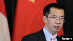 Посол Китая во Франции Лу  Шае 