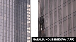 Пошкодження будівлі в діловому районі «Москва-Сіті» після повідомлення про атаку безпілотників у Москві, Росія, 23 серпня 2023 року