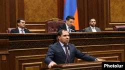 Սուրեն Պապիկյան