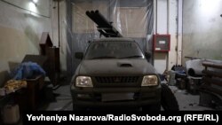 Установка, яку волонтери роблять на базі пікапу