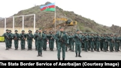 Ադրբեջանցի սահմանապահները Հակարիի կամրջի անցակետում, արխիվ