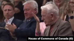 Ярослав Гунька в парламенте Канады, фрагмент трансляции