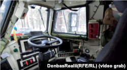 Бойова робота шведської САУ повністю автоматизована