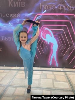 Онука Галини Таран продовжує займатися танцями