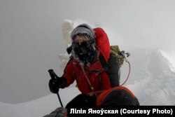 Лілія Яноўская на маршруце падчас узыходжаньня, фота з прыватнага архіву