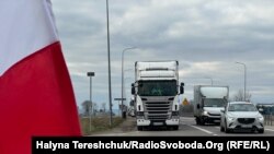 Андрій Демченко зазначив, що за інформацією від польських колег, блокада має припинитися сьогодні о 14:00