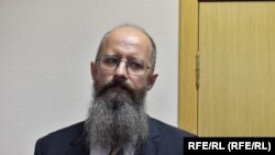 Дмитро Скуріхін у залі суду