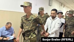 Азамат Ишенбеков и Актилек Капаров в Ленинском районном суде. 7 июня 2024 год.