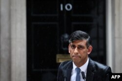 ریشی سوناک هنگام اعلام انتخابات زودرس