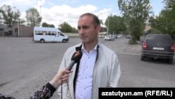 Գյումրիի ավագանու «Ապրելու երկիր» խմբակցության ղեկավար Կարեն Մալխասյանը զրուցում է «Ազատության» հետ, 20-ը մայիսի, 2024թ.