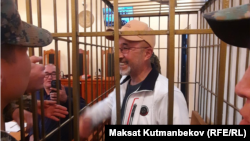 Олжобай Шакир.