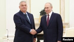 Ռուսաստանի նախագահ Վլադիմիր Պուտինը Կրեմլում ողջունում է Հունգարիայի վարչապետ Վիկտոր Օրբանին, Մոսկվա, 5-ը հուլիսի, 2024թ.