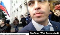 Волошенков на мітингу «Антимайдану» біля Одеської ОДА, 2 березня 2014 року