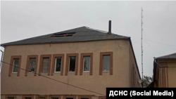 Наслідки збиття російських дронів у розташованому неподалік від Славути місті Нетішин, де працює Хмельницька АЕС, 25 жовтня 2023 року