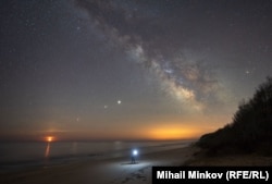 Снимка на Михаил Минков, избрана за снимка на деня на НАСА на 20 май 2020 г.