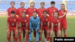 Кыргызстандын футбол боюнча 18 жашка чейинки кыз-келиндер курамасы.