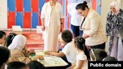 Үй шартында иштеген бала бакчалардын бири.