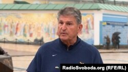 Сенатор Джо Менчин у Києві
