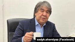 Садык Шер-Нияз.