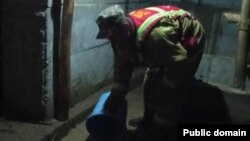 Жалал-Абадда сел каптаган үйлөрдүн бири.
