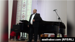 Мейлис Мыратгелдиев