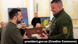 Володимир Зеленський зауважив, що не йдеться про «перезавантаження напрямків дій», про «речі, які довго не змінювалися».