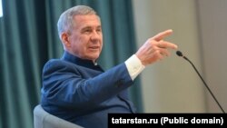 Рөстәм Миңнеханов