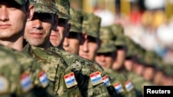 Хорватія відмовилася від призову й перейшла на добровільну службу в 2008 році
