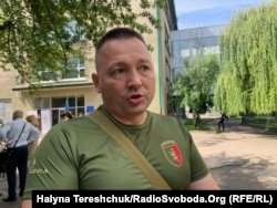 Віктор Дейнека внаслідок поранення втратив обидві ноги