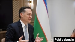 Комил Алламжонов президент Шавкат Мирзиёевга яқин шахслардан бири саналади. 