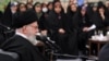 خامنه‌ای برای ادعای خود مبنی بر «کینه» غربی‌ها از زن ایرانی، هیچ دلیلی ارائه نکرد