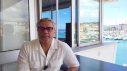 رسول‌اف در گفت‌وگو با رادیوفردا: ایران فرهنگی می‌تواند ایران جغرافیایی را از آن خود کند
