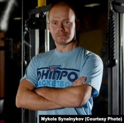 Микола Синельников