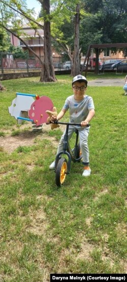 П'ятирічний Давид готується йти до садочка у Вероні