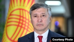 Нурланбек Азыгалиев.