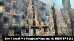 Ուկրաինա - Հրթիռային հարվածի ենթարկված բնակելի շենքը Կրիվոյ Ռոգում, 13-ը հունիսի, 2023թ.