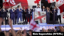 Лидеры «Грузинской мечты» на митинге в Тбилиси, 29 апреля