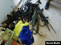 Фото зброї, яка могла належати бійцям 73-го морського центру Сил спеціальних операцій , що загинули біля Тендрівської коси.