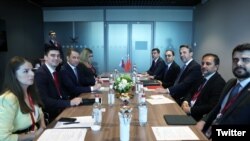 Երկու երկրների պատվիրակությունները