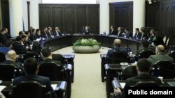 Կառավարության նիստ, արխիվ