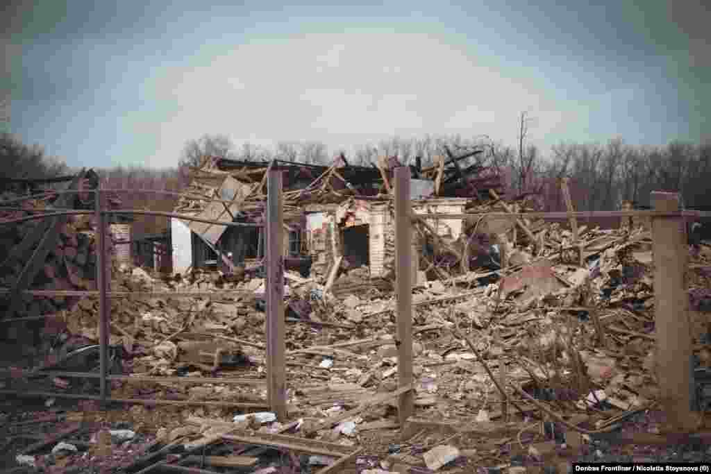 Будинок багатодітної сім&rsquo;ї, що був зруйнований внаслідок масованих обстрілів. Наразі сім&rsquo;я перебуває у безпечному місці