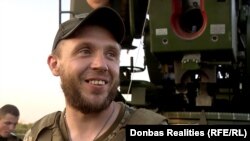 Боєць із позивним «Папа» у розрахунку «Богдани» брав участь у звільненні острова Зміїний – із розрахунком випустив по острову 48 снарядів, коли там перебували російські військові