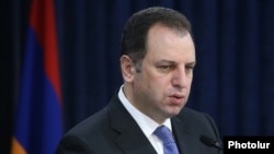 Վիգեն Սարգսյանը ՀՀ պաշտպանության նախարարի պաշտոնում, 2017թ.