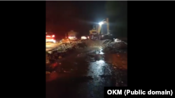 Ноокат районундагы жолду каптаган сел. ӨКМ тараткан сүрөт.